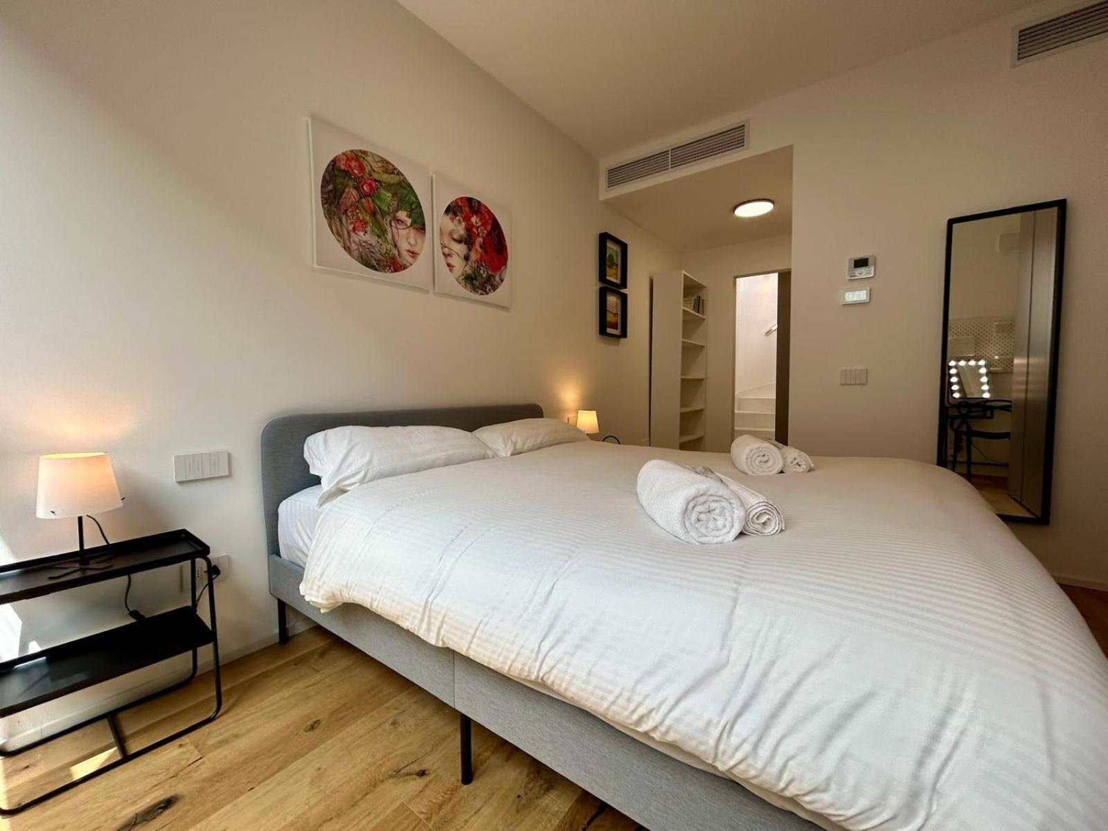 Kibilu Luxury Apt With Terrace, Isola District And Near Garibaldi Station Mailand Exterior foto